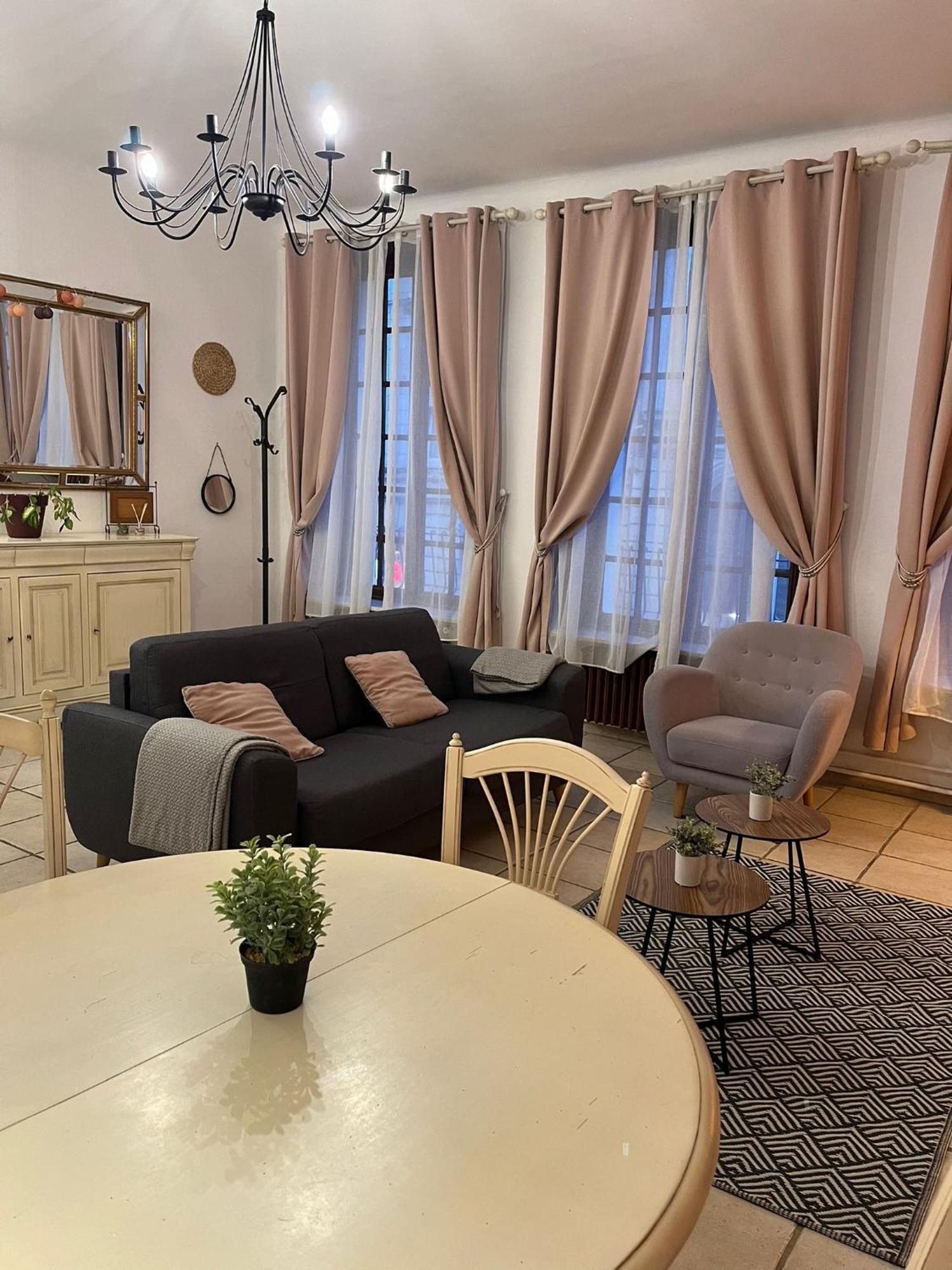 L'Evasion Arrageoise 58 M² Apartment Arras Exterior photo
